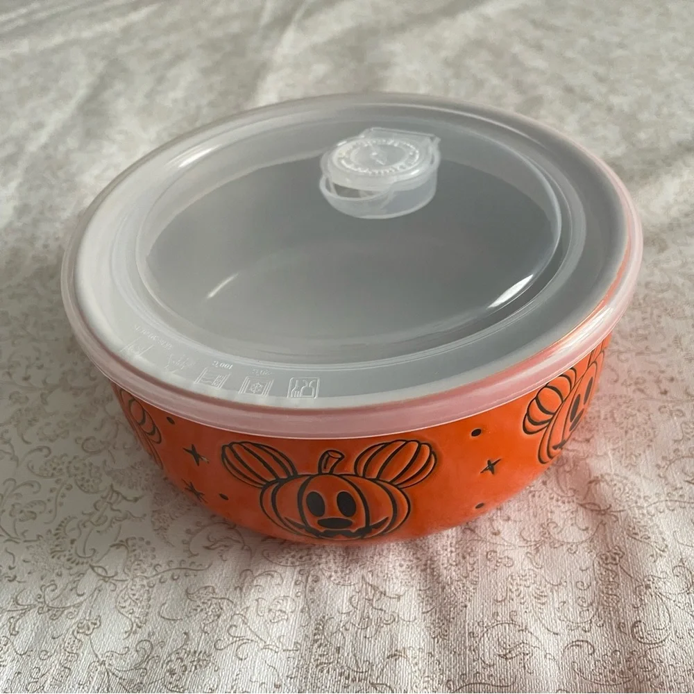 Disney mickey ceramic